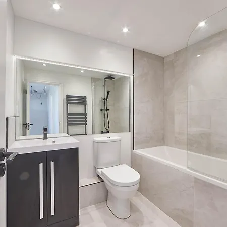 Host & - The Nest Whitby